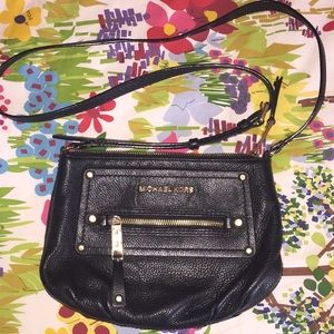 Michael Kors Gilmore Crossbody Bag